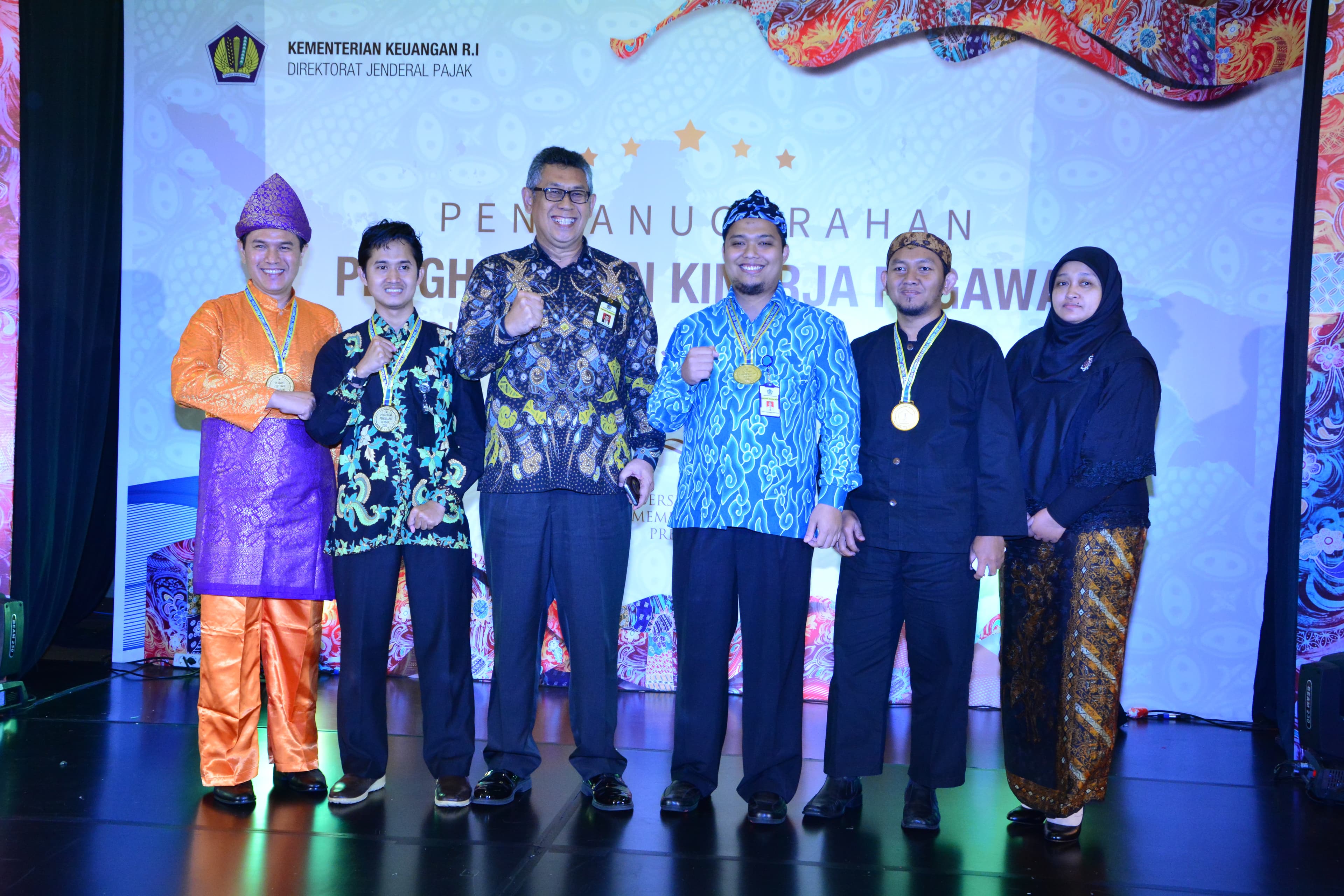 foto kegiatan pemilihan karayawan terbaik di Dirjen Pajak